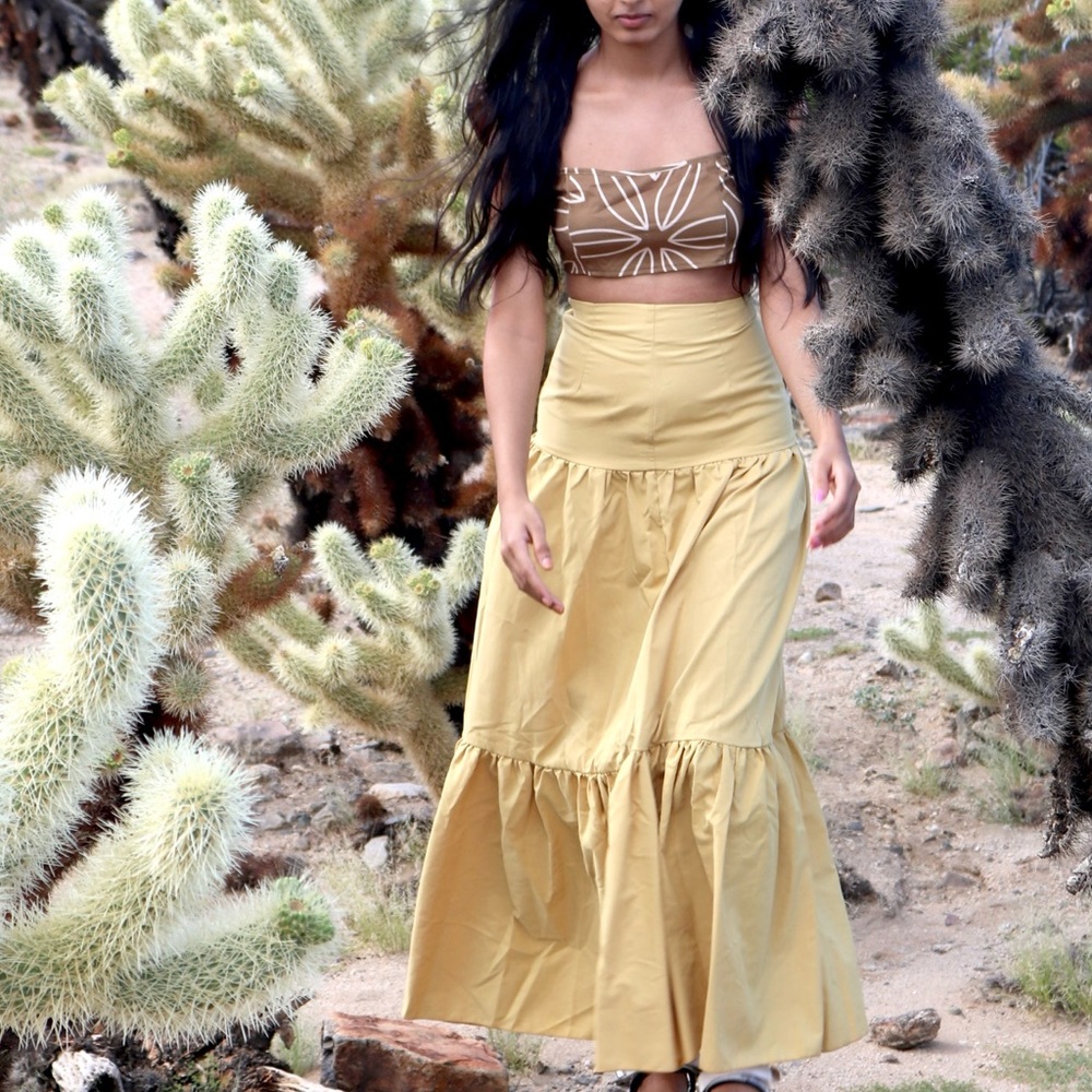 Two piece skirt set